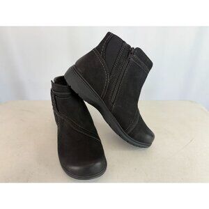 New Clarks Collection Black Suede Boots Women's Sz 7.5